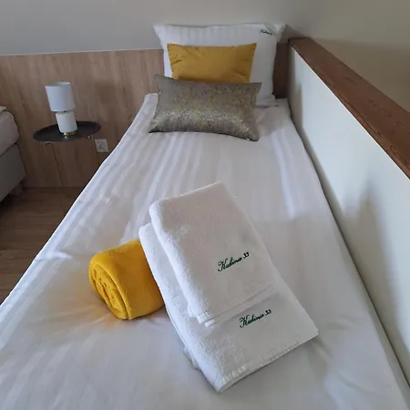 Kukinia33 * Kukinia