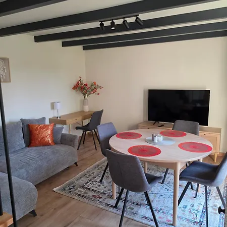 Kukinia33 Apartamento Kukinia