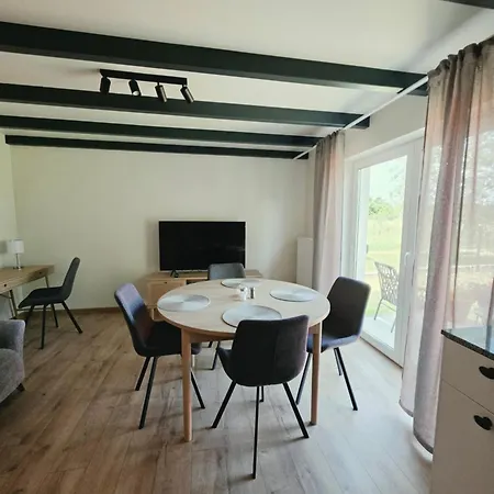 Kukinia33 Apartamento *
